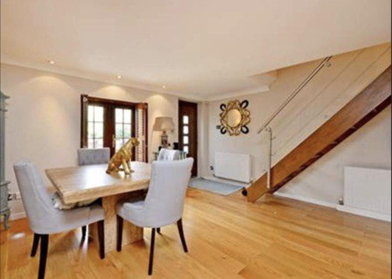 Dockside Villa Londen Buitenkant foto